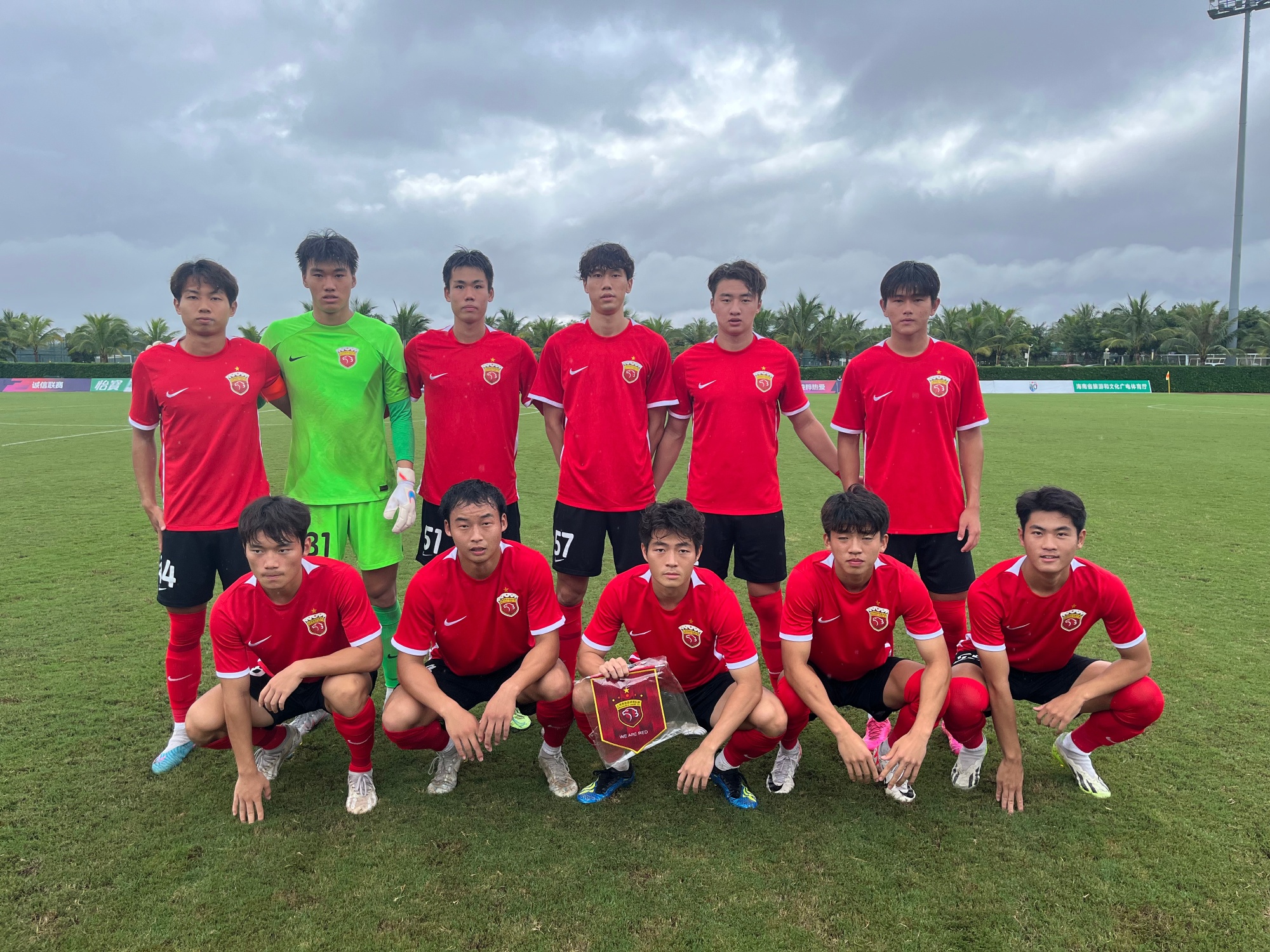 包含南方德比，申花对手恒大双方实力对比的词条