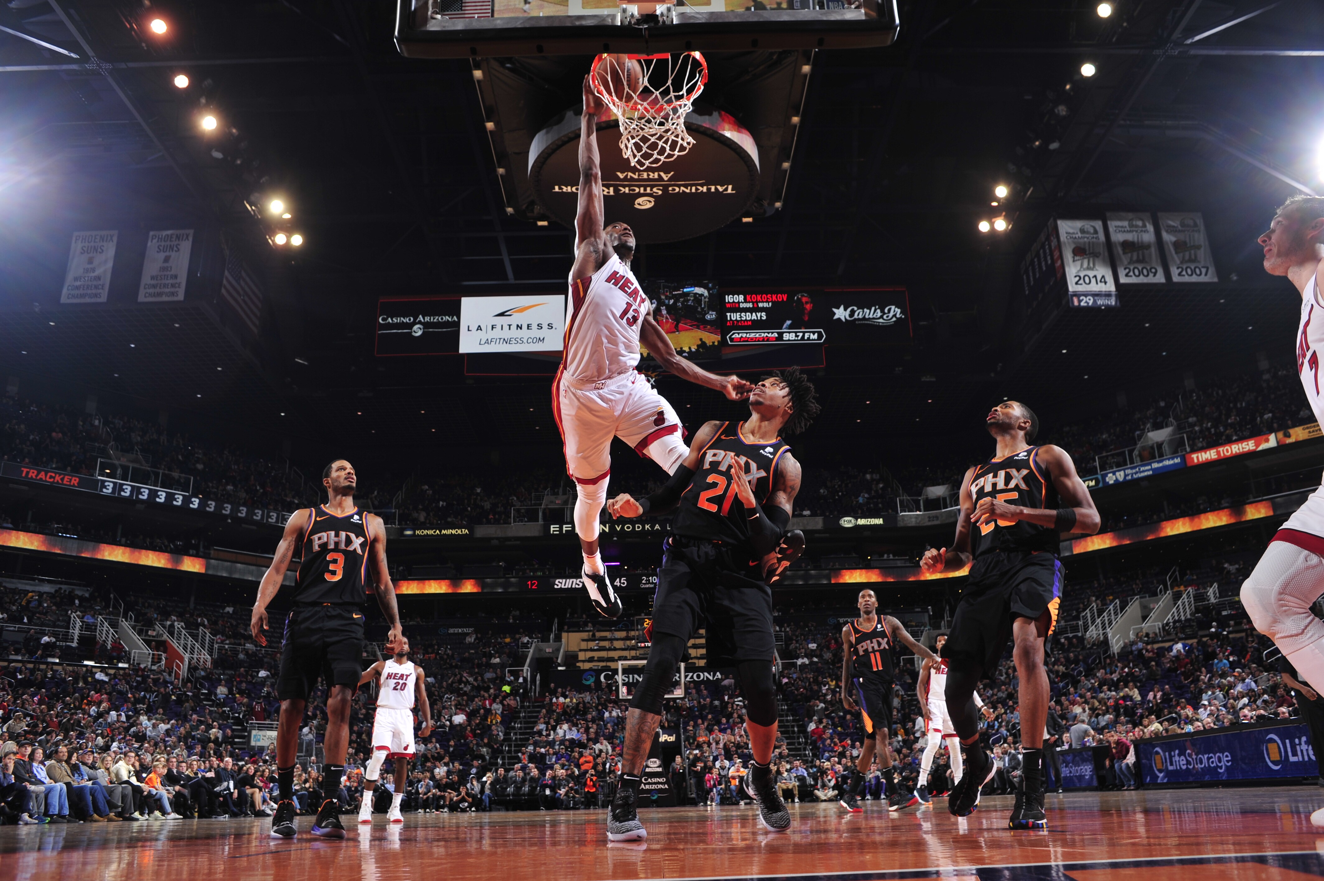 包含篮网B队轻取火箭，阿德巴约高光表现的词条