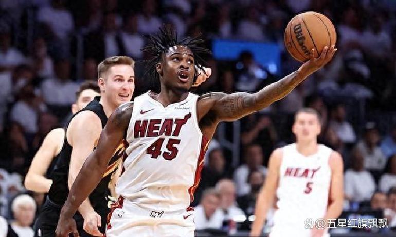 热火后卫状态火爆，连续砍下多个得分高光时刻的简单介绍