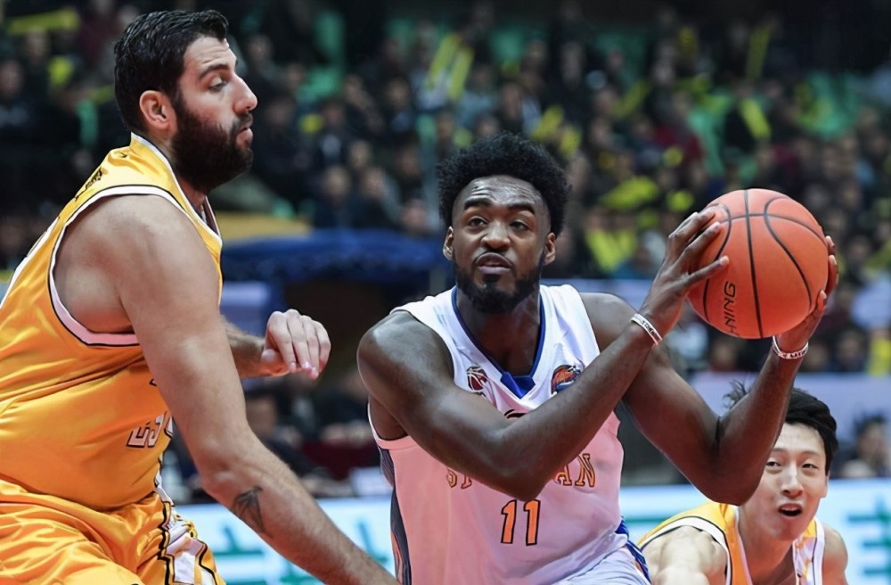 Rogue险胜BRO，Caps一己之力扛起全队的简单介绍