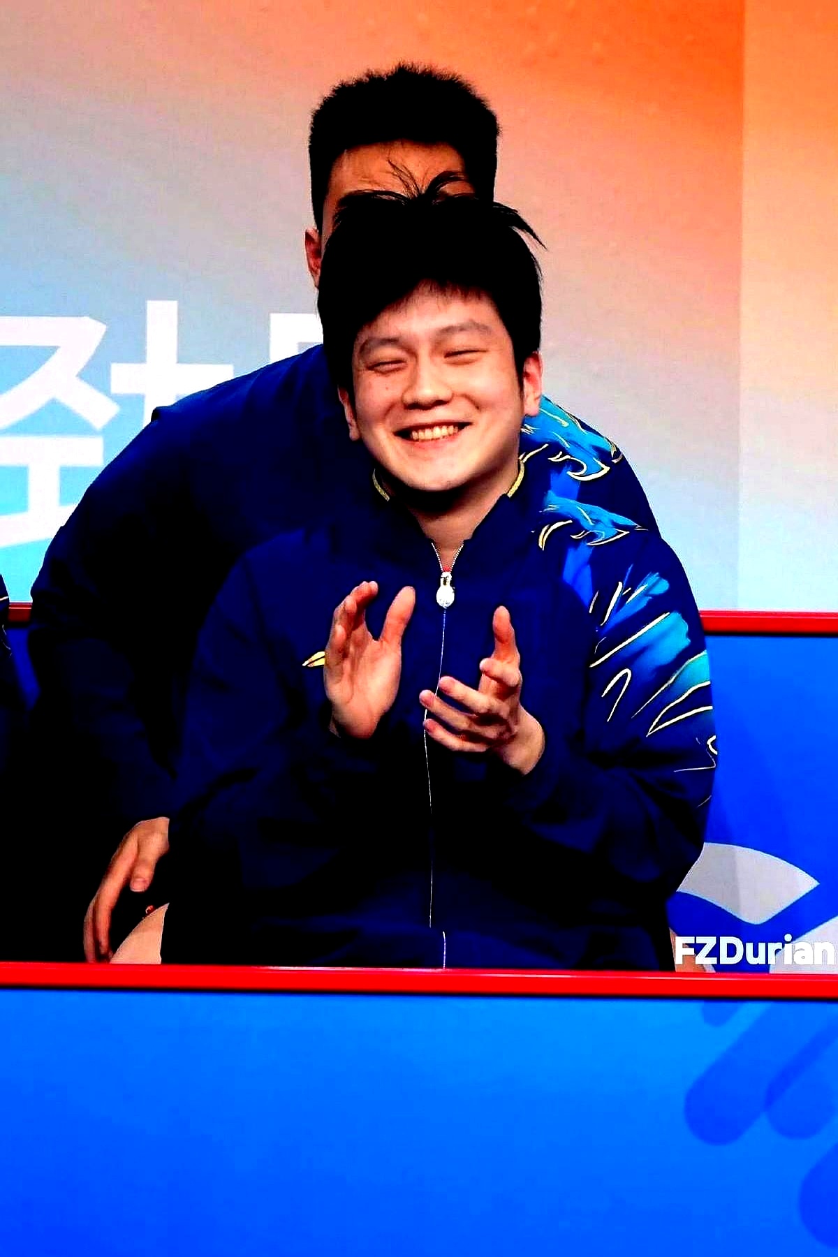 包含日本乒乓球队横扫波兰乒乓球队,樊振东完成帽子戏法的词条 包含日本乒乓球队横扫波兰乒乓球队,樊振东完成帽子戏法的词条