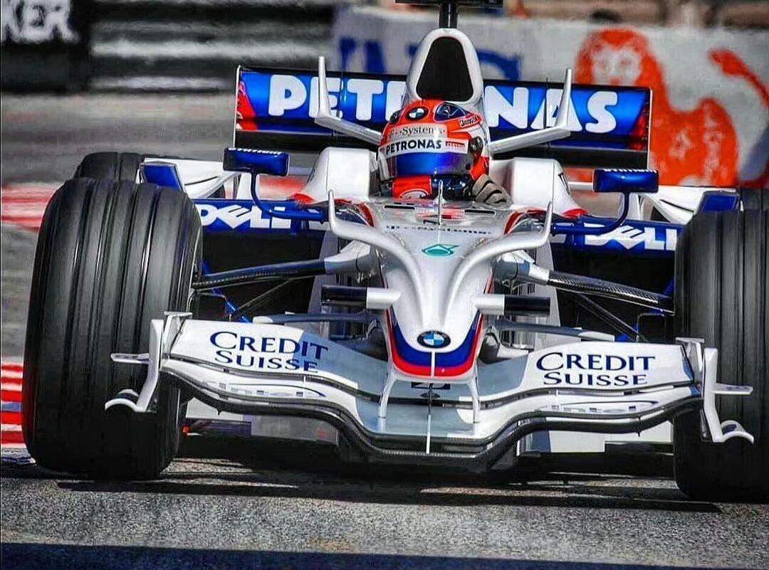 包含索伯车队轻取红牛车队,皮亚斯特里高光表现的词条 包含索伯车队轻取红牛车队,皮亚斯特里高光表现的词条