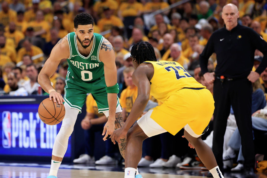 关于魔术横扫凯尔特人，西亚卡姆点燃赛场的信息