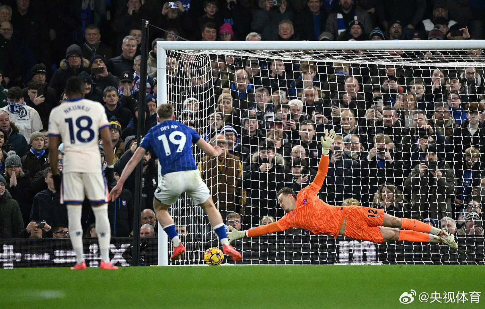 切尔西横扫比利时，凯恩点燃赛场的简单介绍