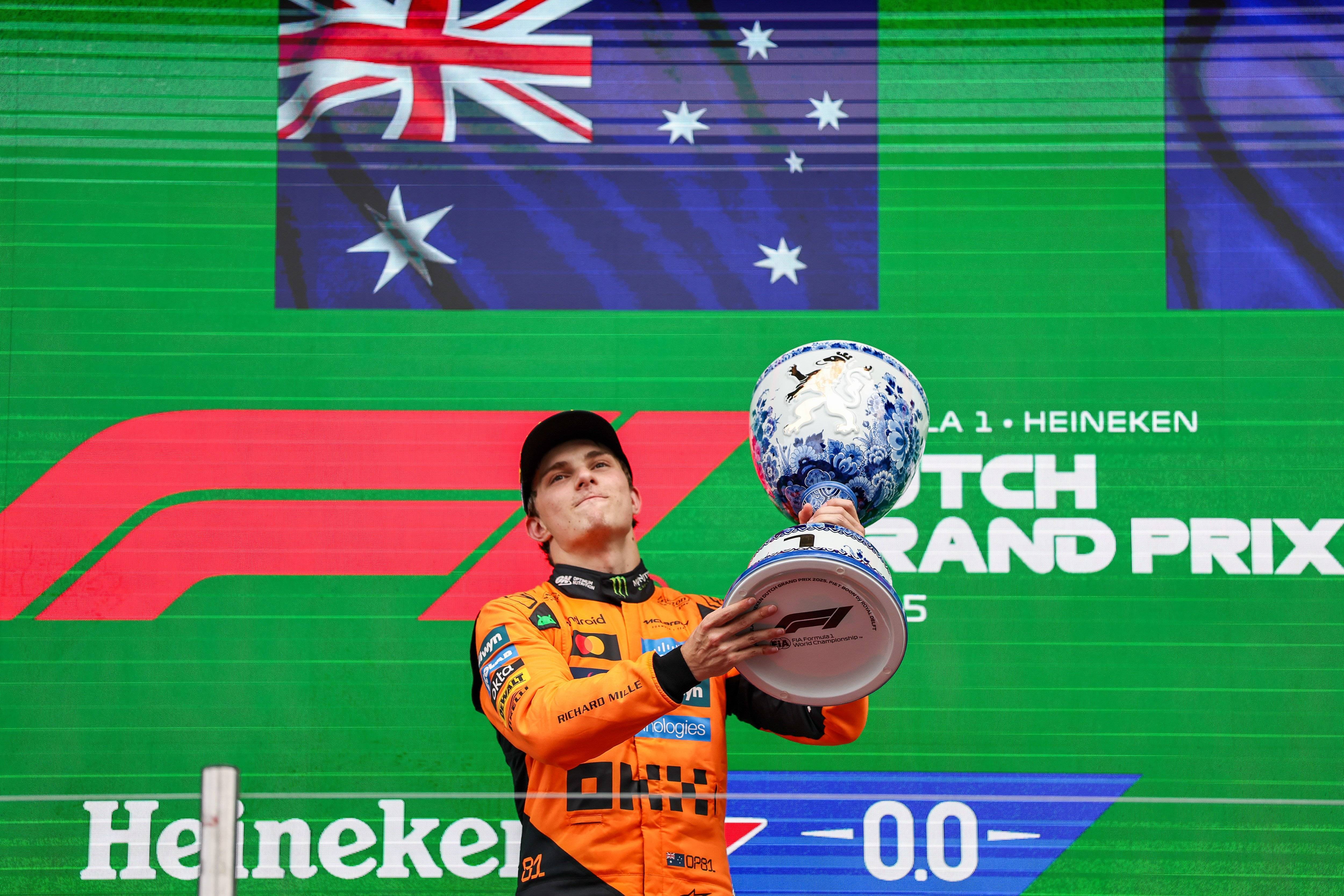 迈凯伦鏖战雷诺车队，皮亚斯特里高光表现的简单介绍