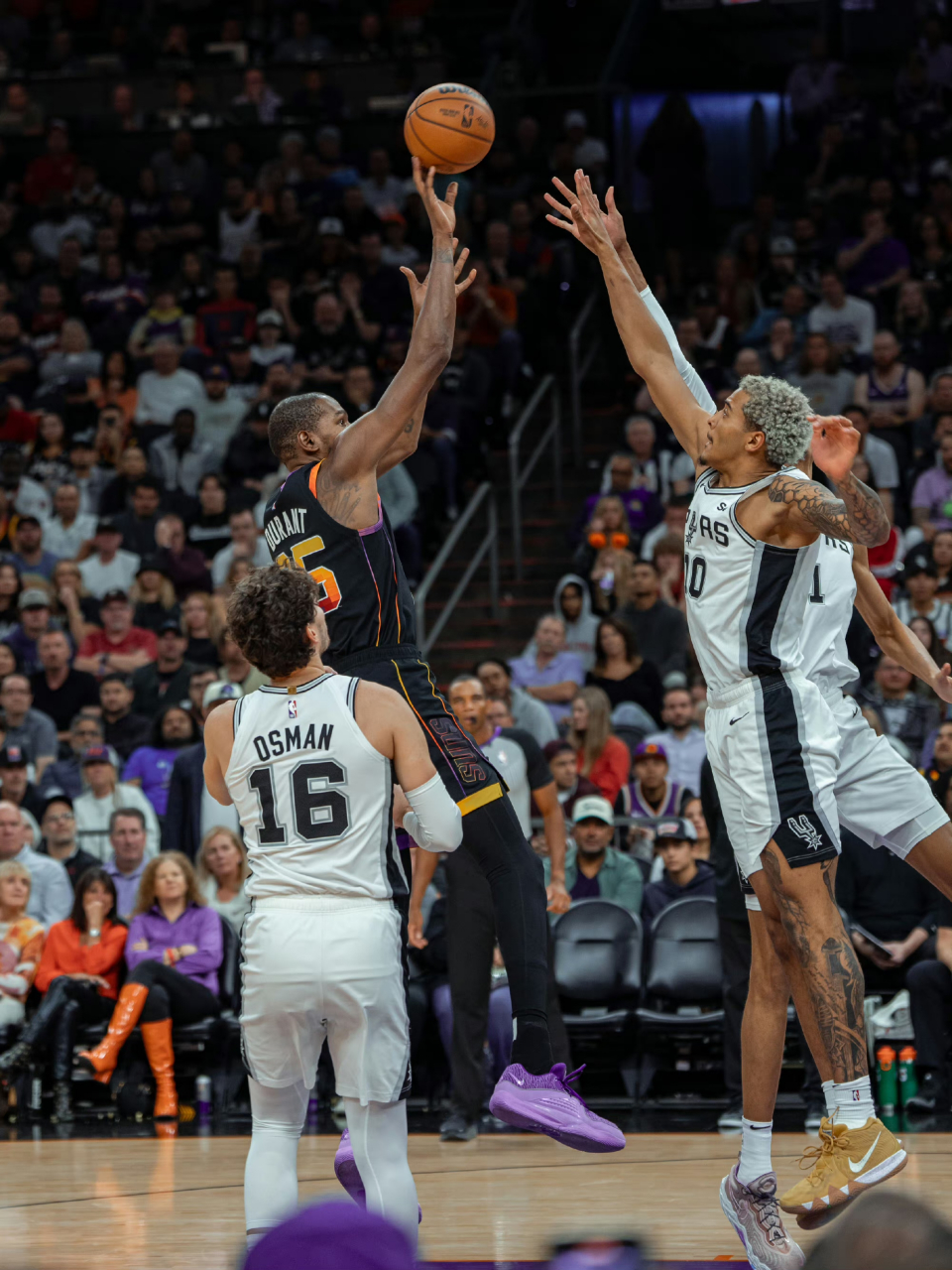 关于欧洲杯篮球联赛:马刺队惜败骑士的信息 关于欧洲杯篮球联赛:马刺队惜败骑士的信息