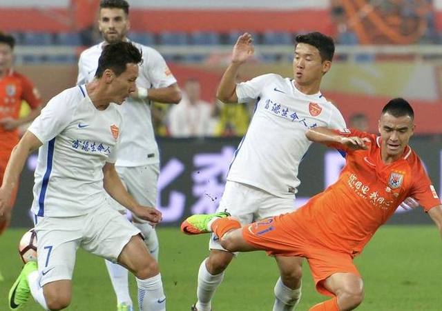 关于鲁能主场告负富德，陷入保级泥潭的信息