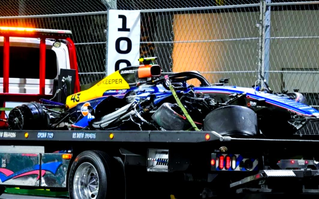 包含红牛车队绝杀雷诺车队，佩雷兹关键制胜的词条