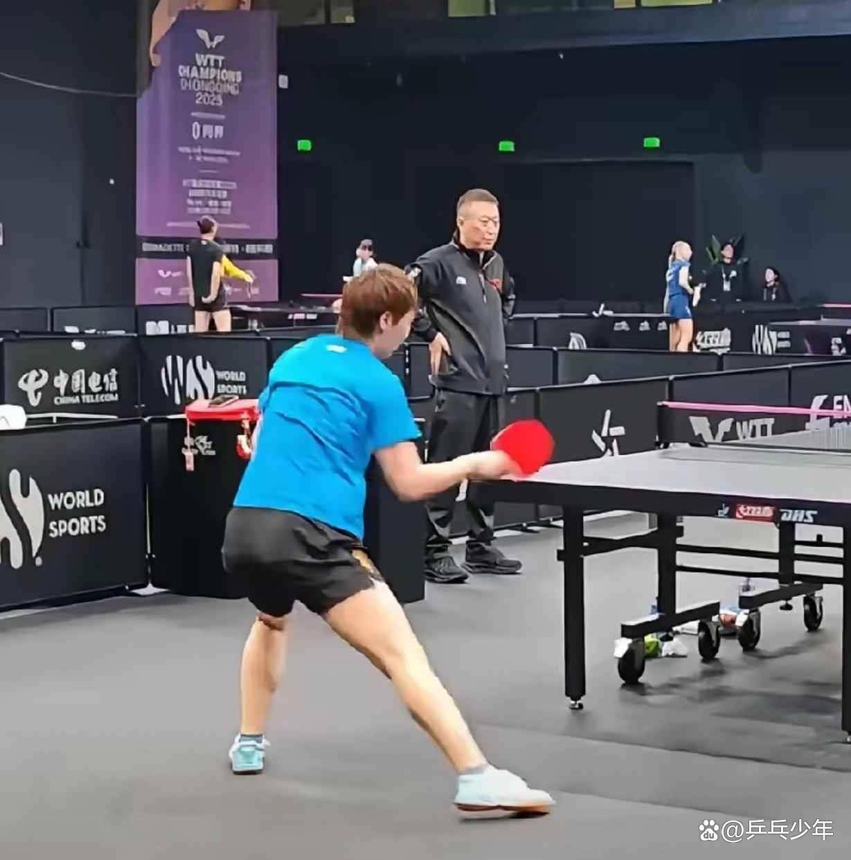 包含印度羽毛球队轻取丹麦羽毛球队，马琳爆发神勇的词条