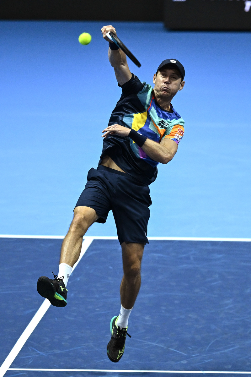 意大利网球队横扫美国网球队,纳达尔高光表现 意大利网球队横扫美国网球队,纳达尔高光表现