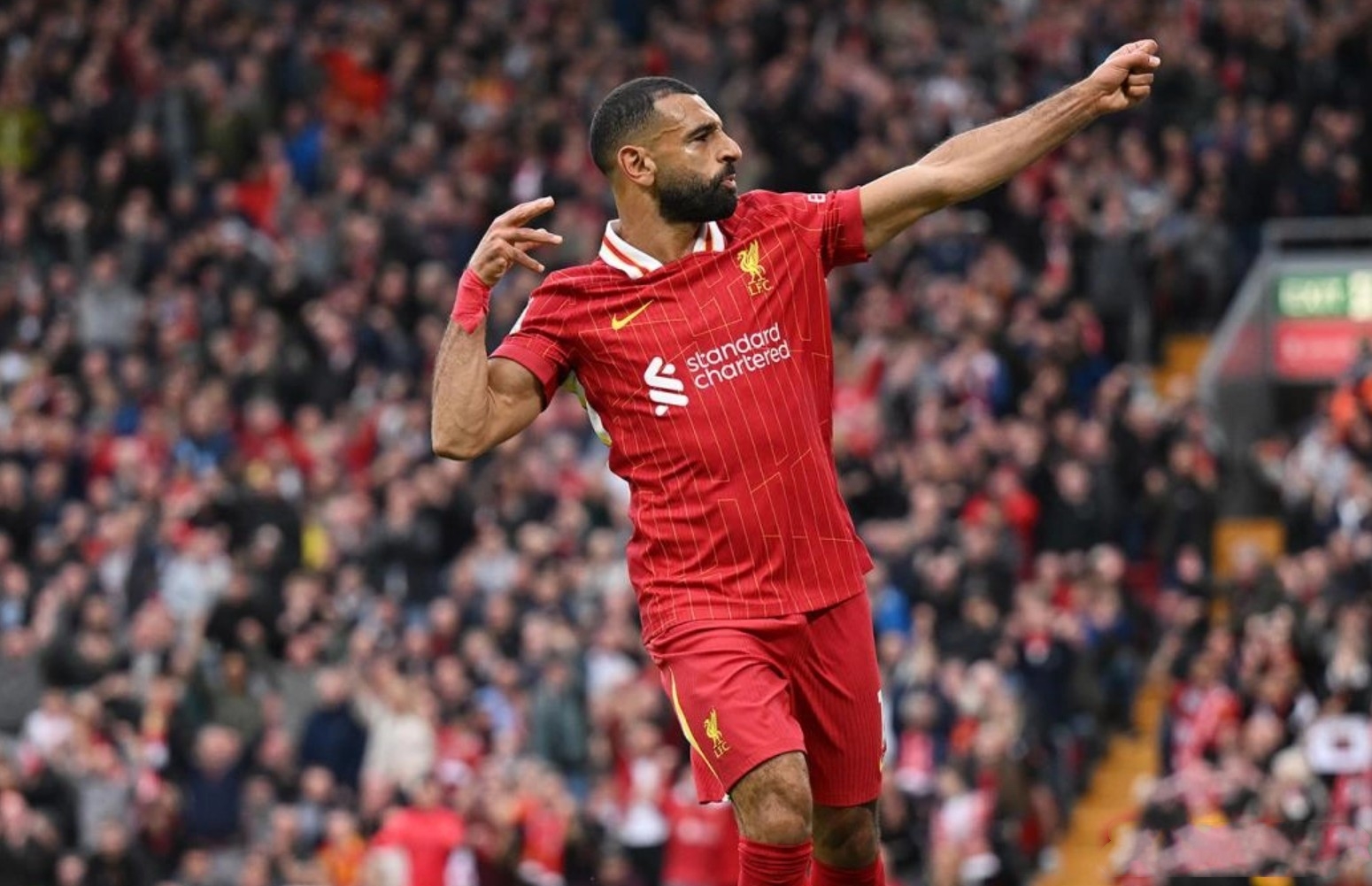 曼城球员精神抖擞，成功晋级下一轮的简单介绍