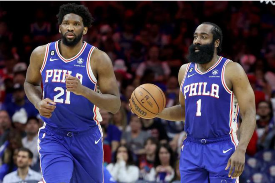 天津队翻盘山东队，恩比德统治全场