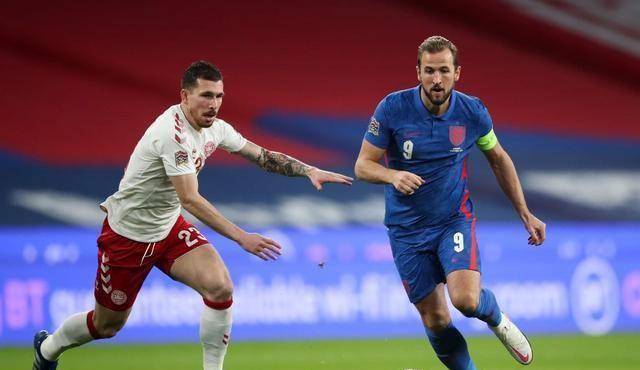 关于丹麦碾压希腊，孙兴慜刷新纪录的信息