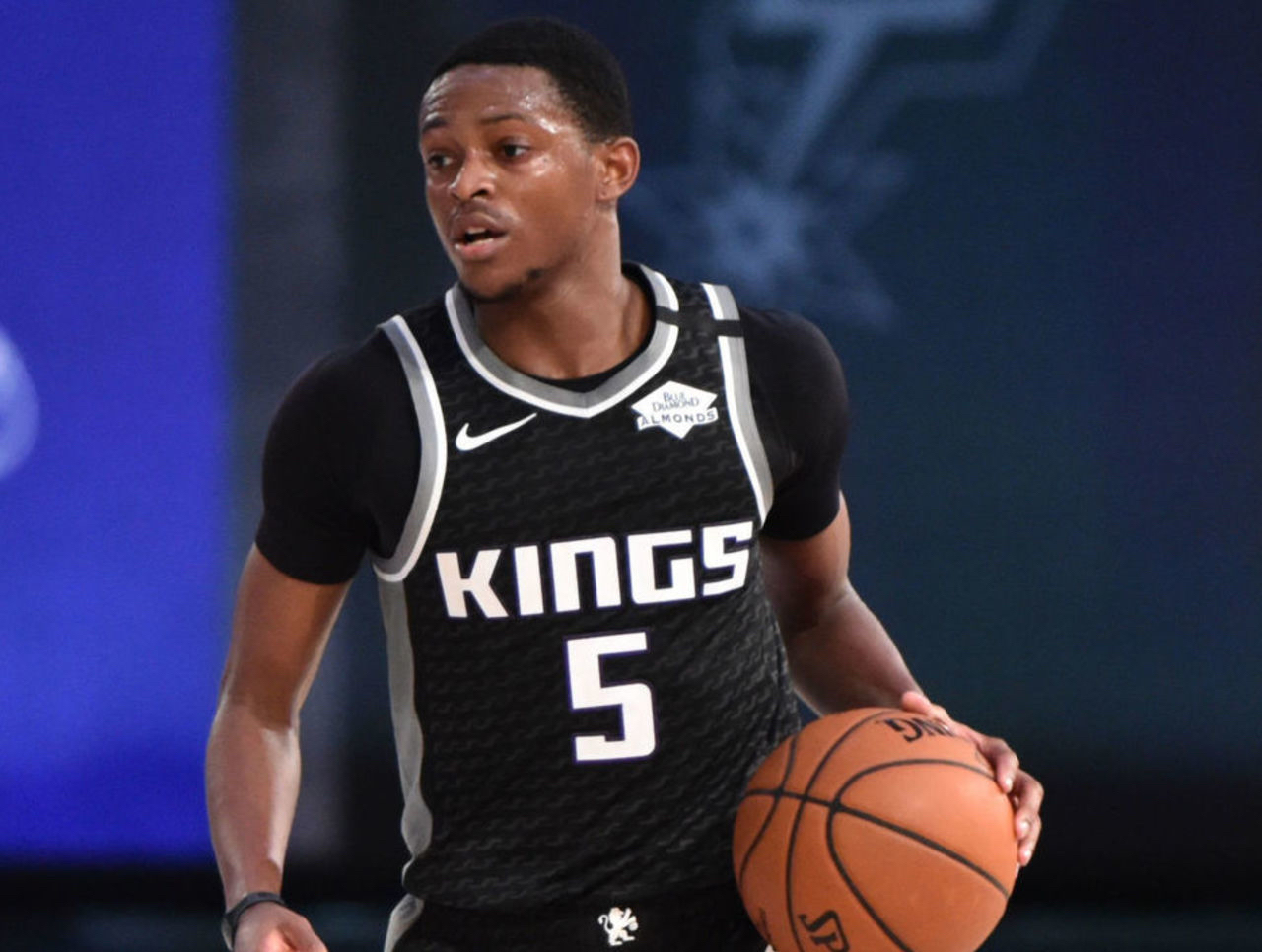 尼日利亚男篮逆转热火，福克斯送出助攻