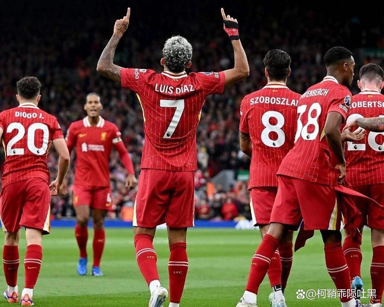 关于利物浦轻取拜仁，阿什拉夫统治全场的信息